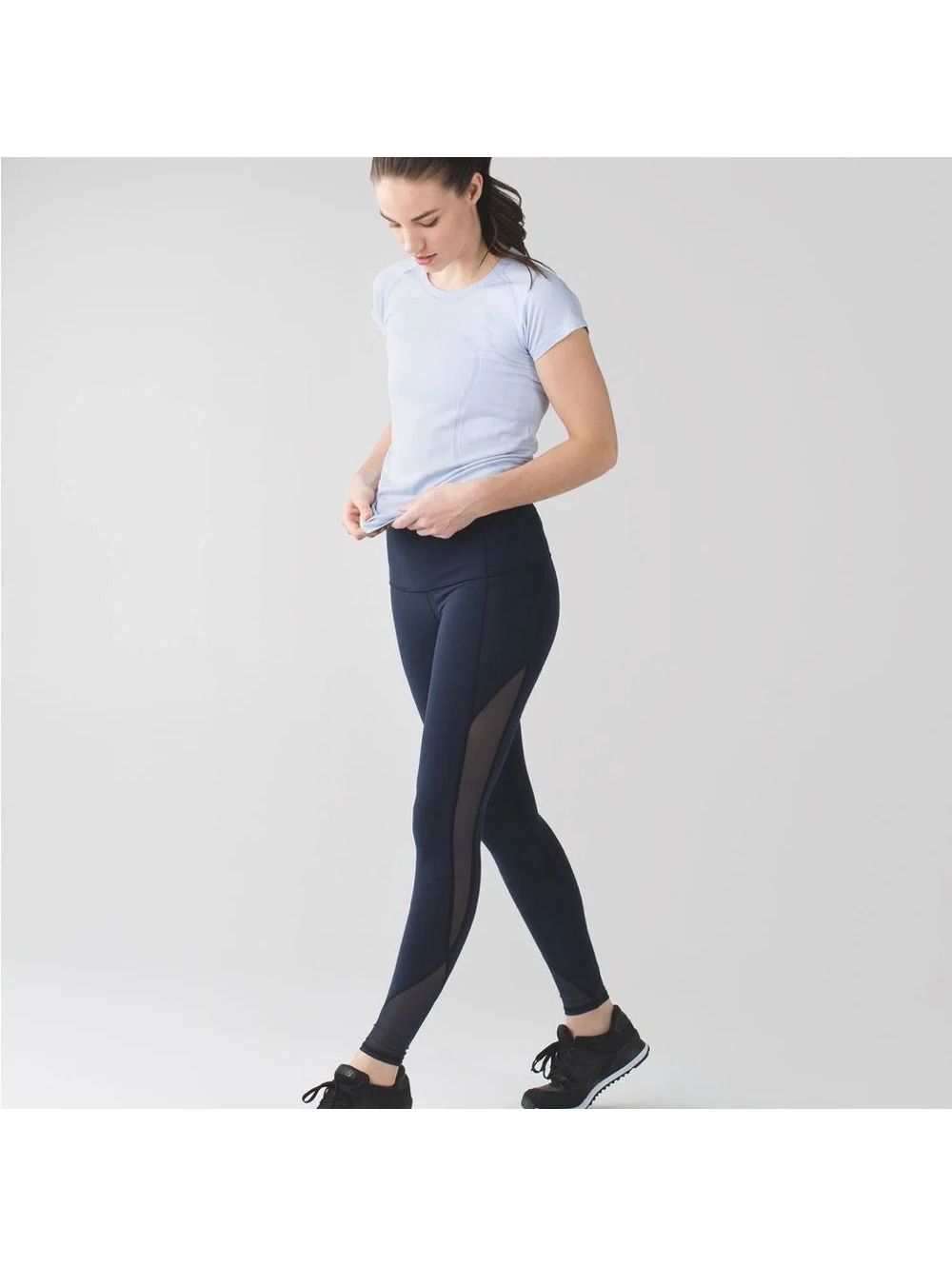 🆕💙 Lululemon Make a Move Tight - Inkwell